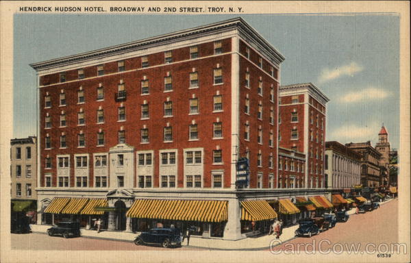 Hendrick Hudson Hotel - Broadway and 2nd Street